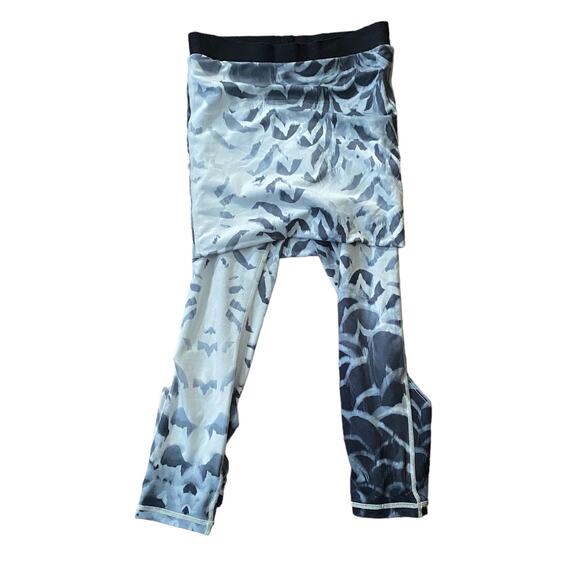 Lululemon Wunder Under Pant SE Dance in Pretty Plume Angel Wing Black Size 4 - Picture 10 of 10